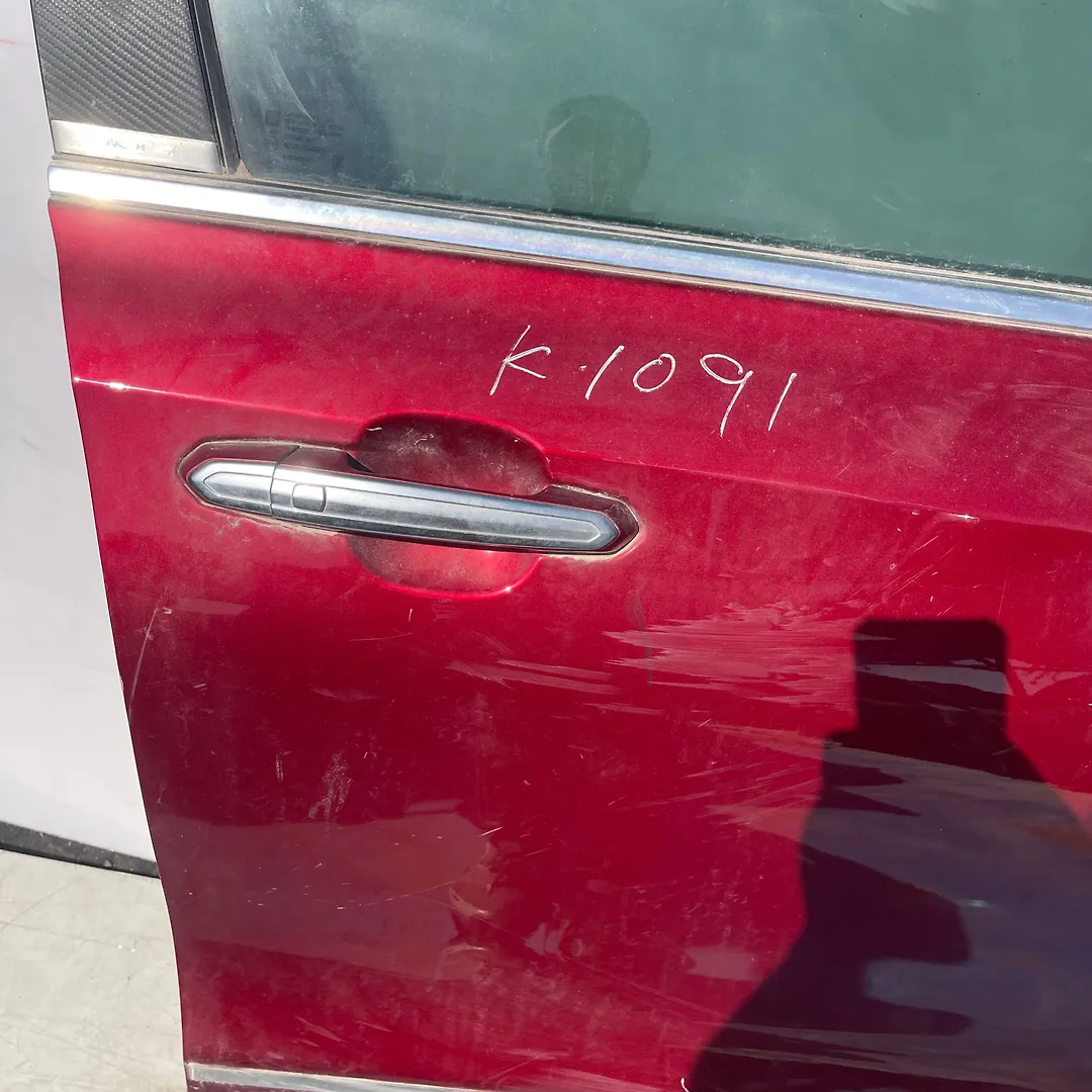 Door (RHB) - 2021 Cadillac XT4 Luxury