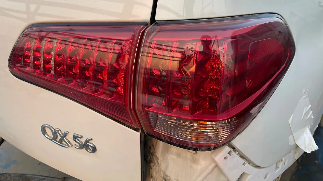 Tail Light (RH) - 2013 Infiniti QX56