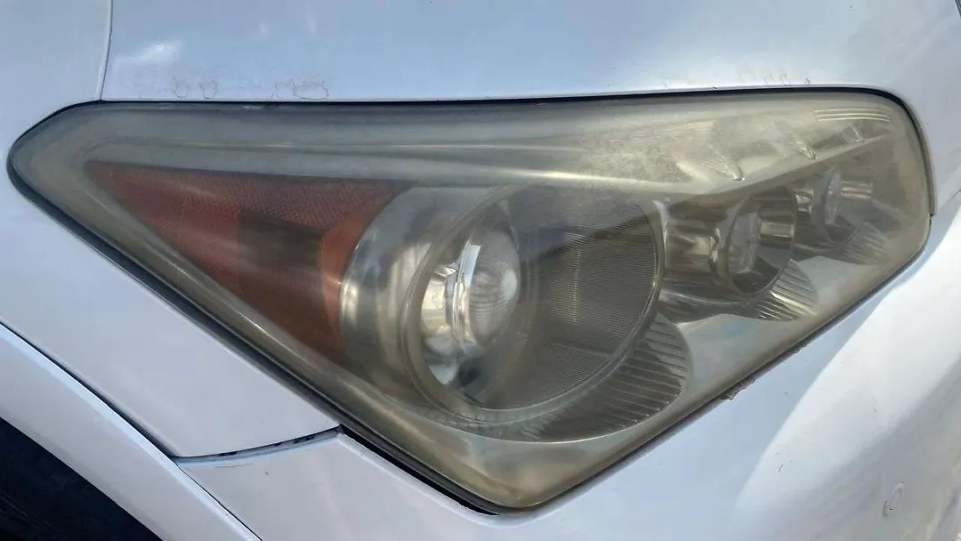 Headlight (RH) - 2011 Infiniti QX56