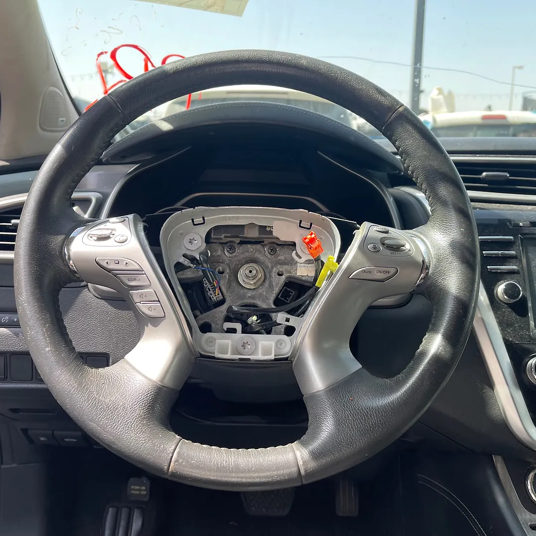 Steering wheel - 2015 Nissan Murano