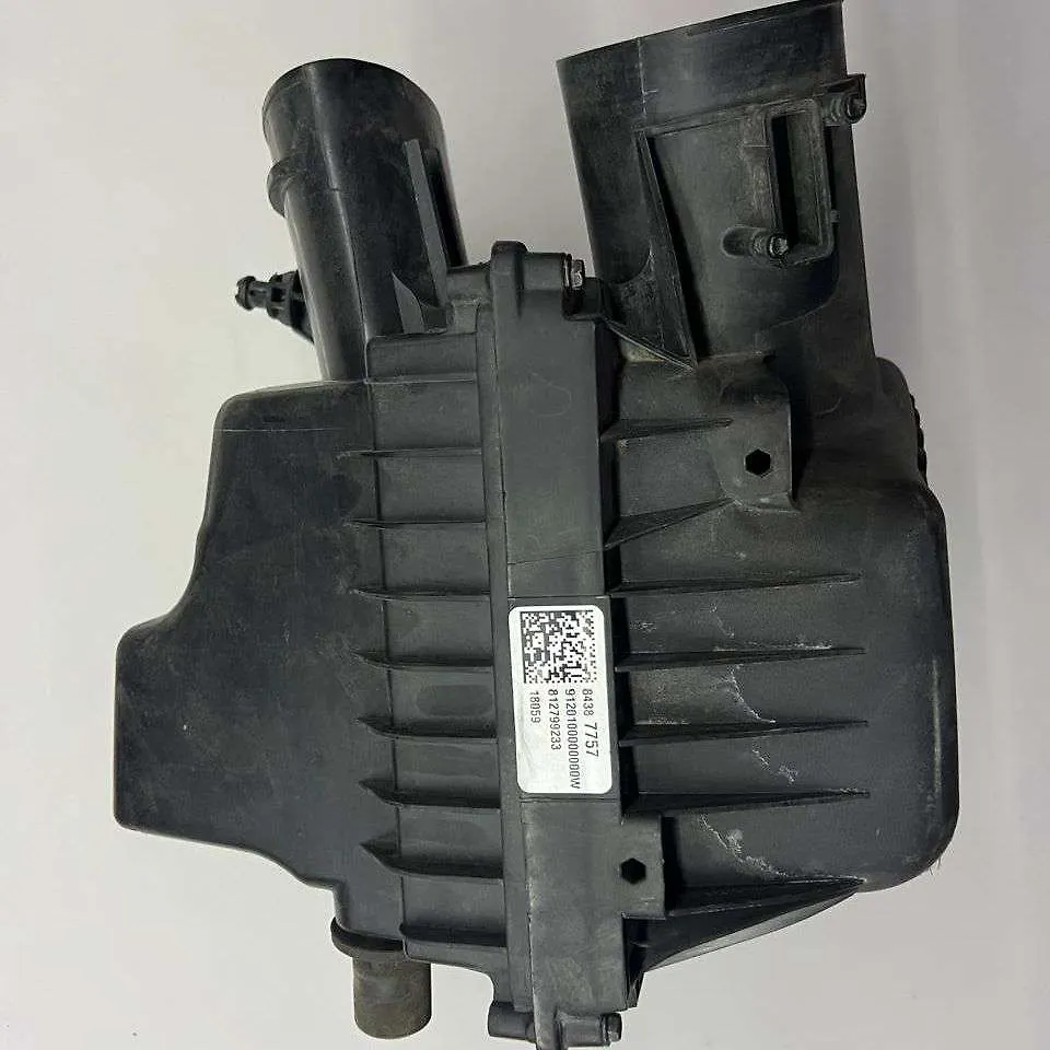 Air cleaner box - 2018 Chevrolet Equinox