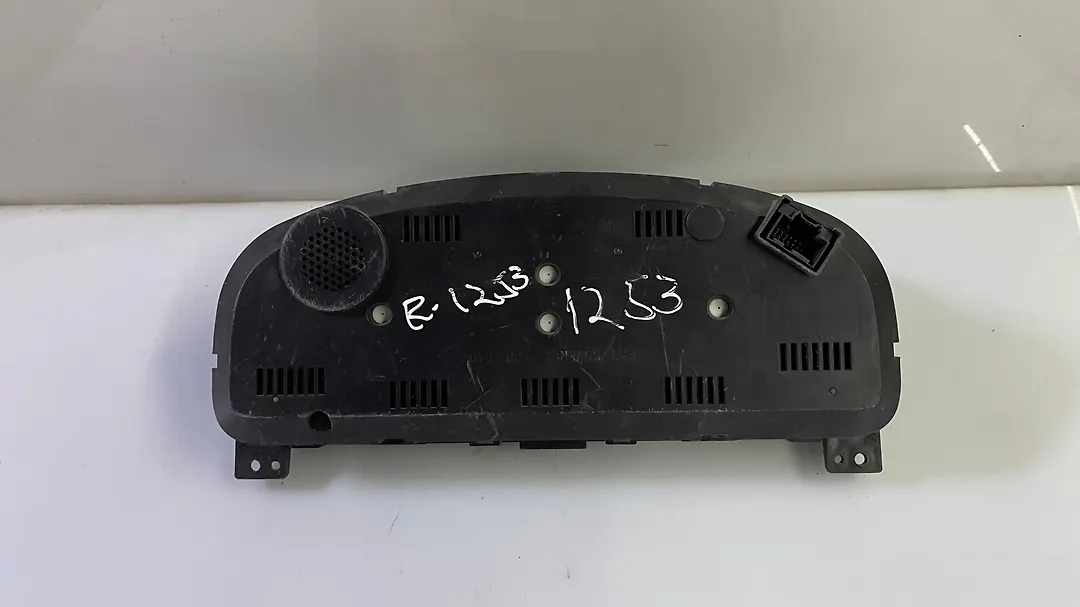 Speedometer - 2011 Chevrolet Camaro LT2