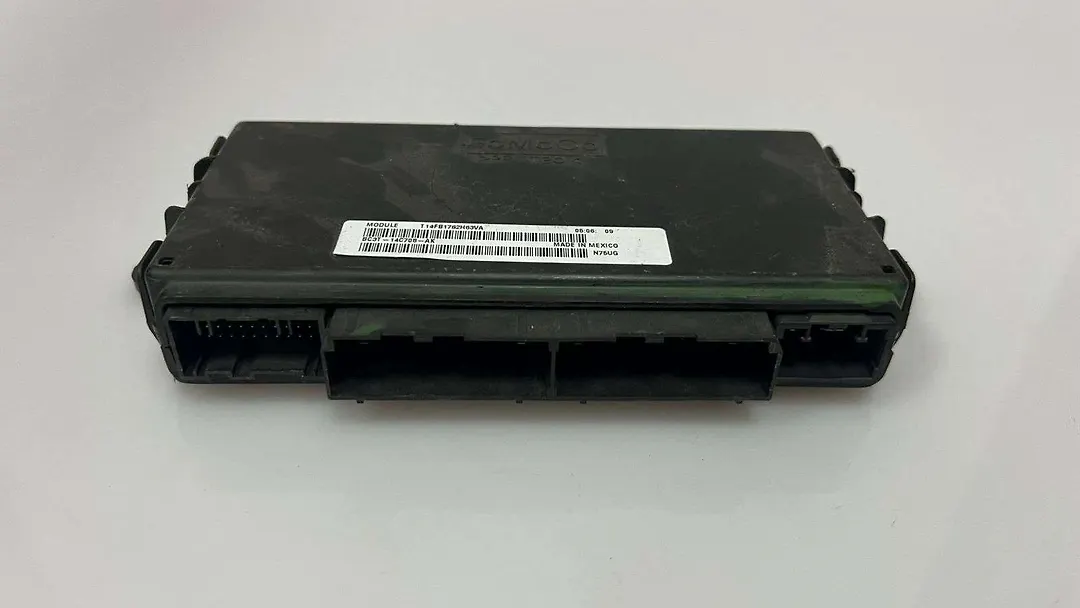 Seat Control Module - 2014 Lincoln MKS