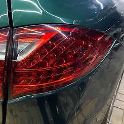 Tail Light (RH) - 2013 Porsche Cayenne 