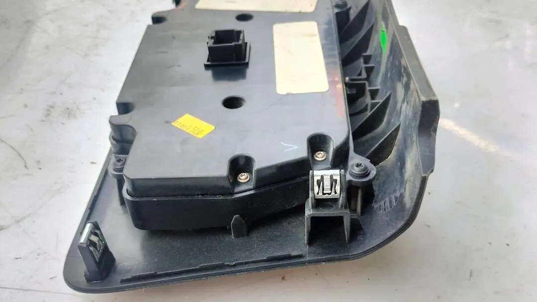 Multimedia Control Unit - 2016 Dodge Charger
