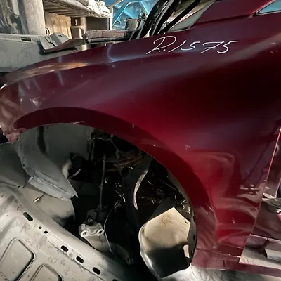 Fender (LHF) - 2014 Lincoln MKZ