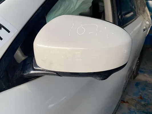 Side Mirror (RH) - 2014 Nissan Pathfinder