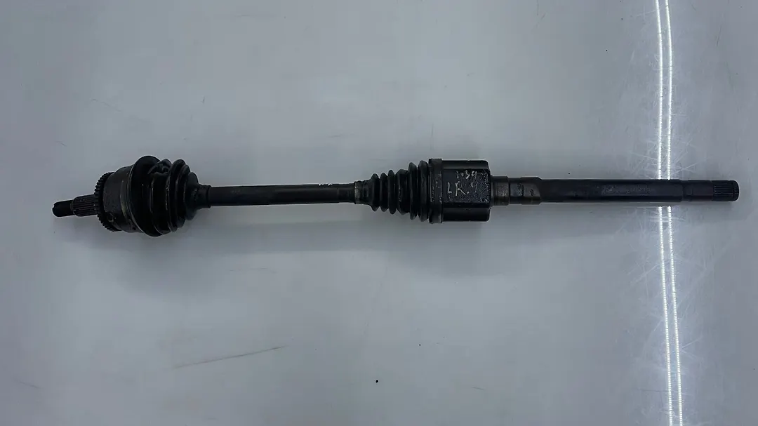 Axle(RHF) - 2013 Land Rover LR4 HSE