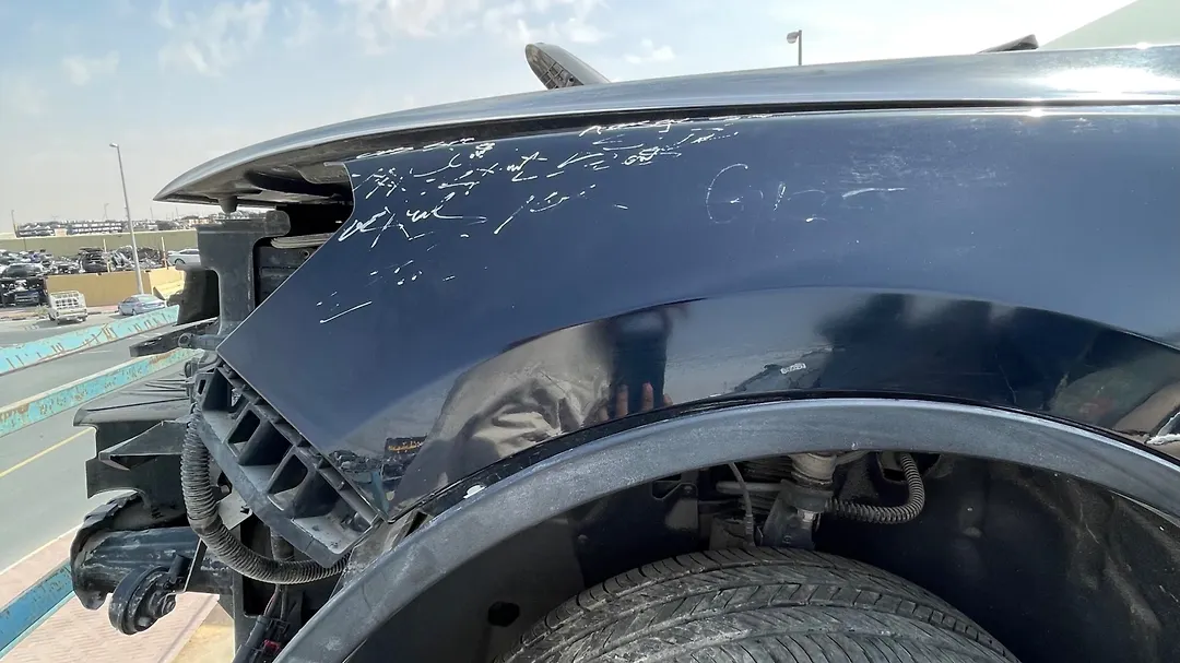 Fender (LHF) - 2016 Volkswagen Touareg
