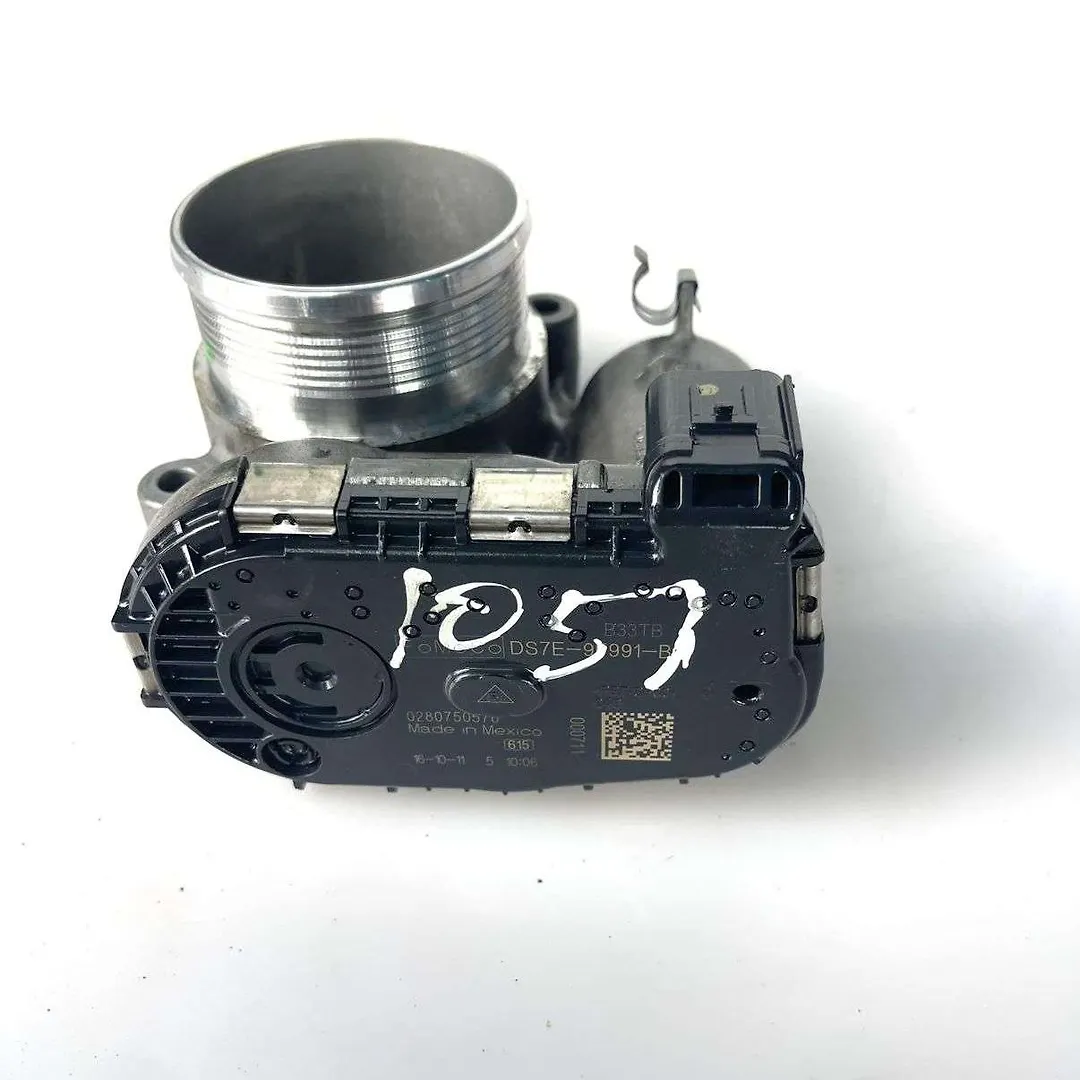 Throttle body - 2017 Ford Edge SE