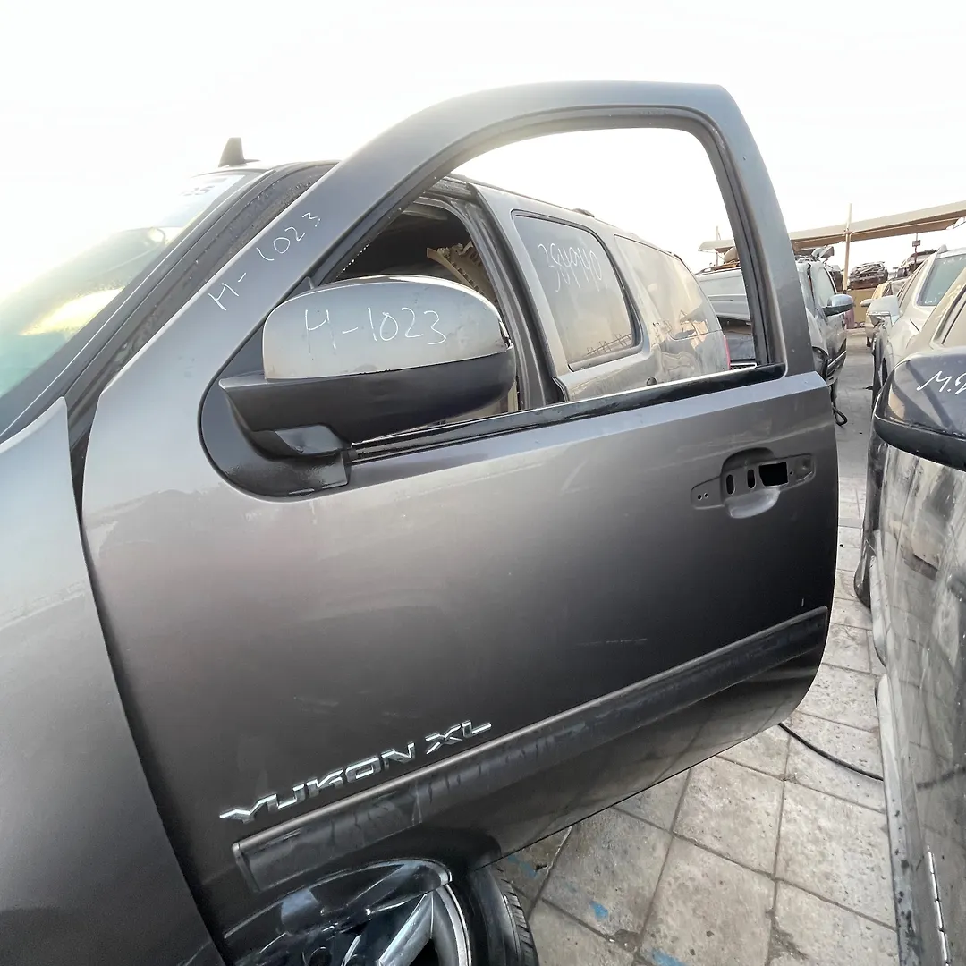 Door (LHF) - 2011 GMC Yukon XL SLT 1/2 ton