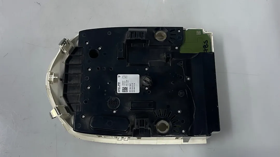 Overhead Console - 2011 Porsche Cayenne