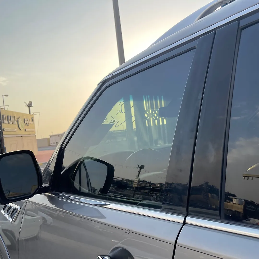 Door (RHF) - 2011 Infiniti QX56 5.6i
