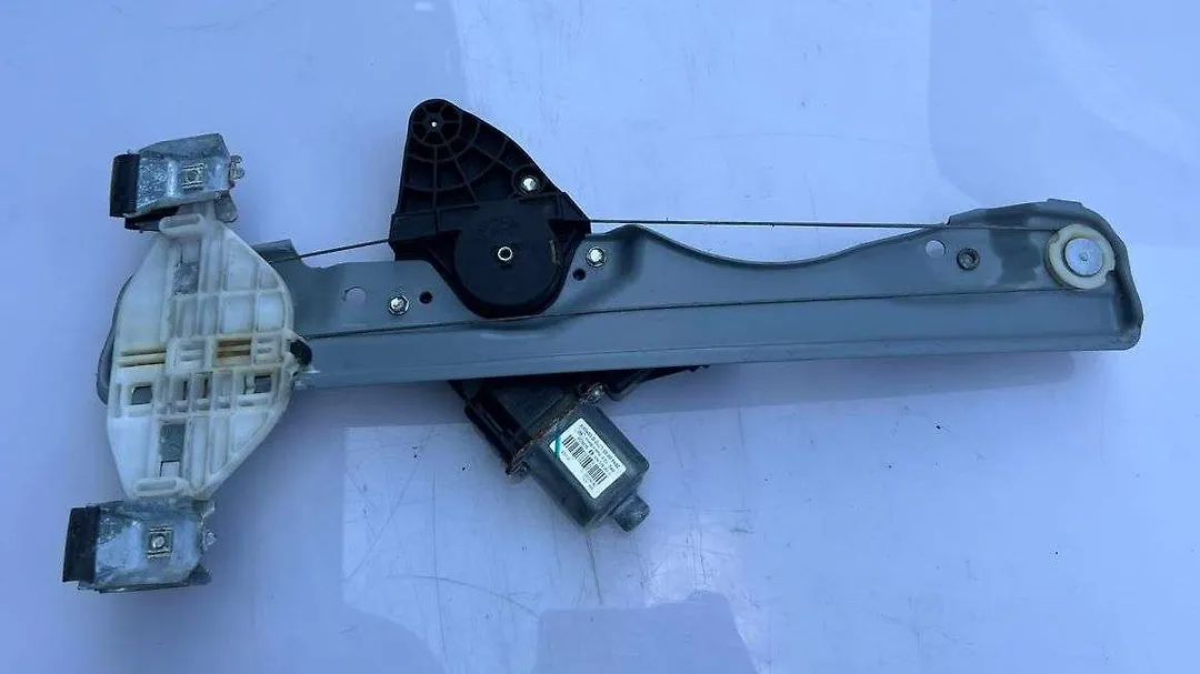 Door Motor (RHB) - 2014 Cadillac CTS