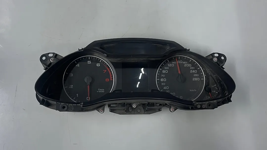Speedometer - 2009 Audi A4