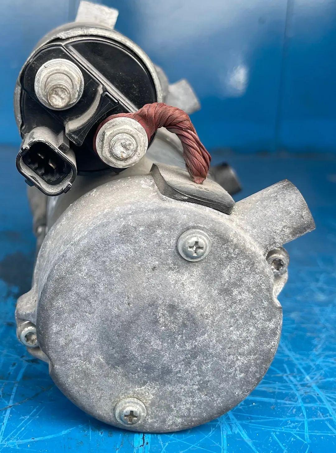 Starter motor - 2020 Chevrolet Traverse LT Cloth