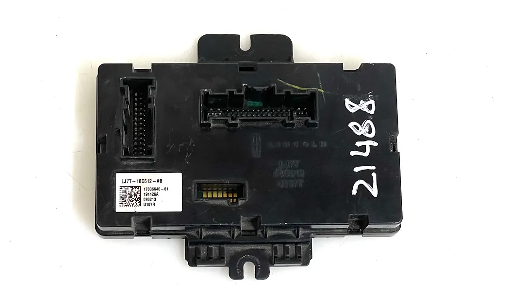 Climate Control module - 2020 Lincoln Corsair Standard