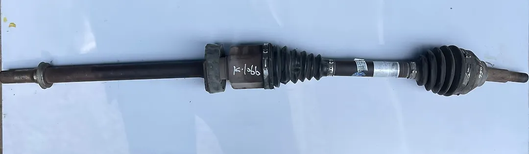 Axle (RH) - 2012 Ford Explorer Base