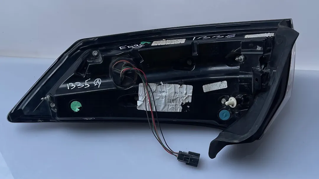 Tail Light (LH) - 2016 Ford Edge