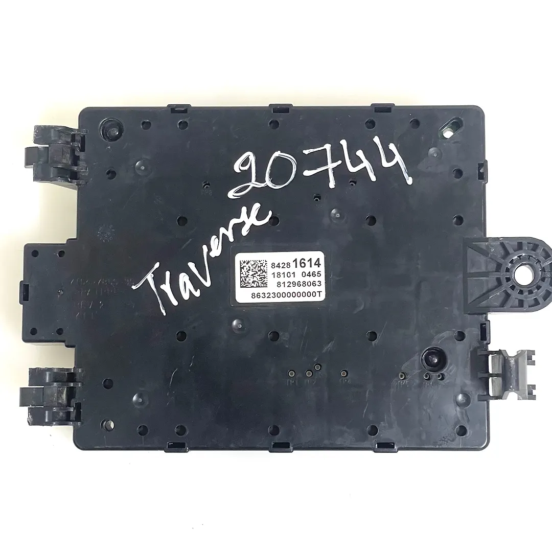 Fuse box - 2019 Chevrolet Traverse LT Cloth