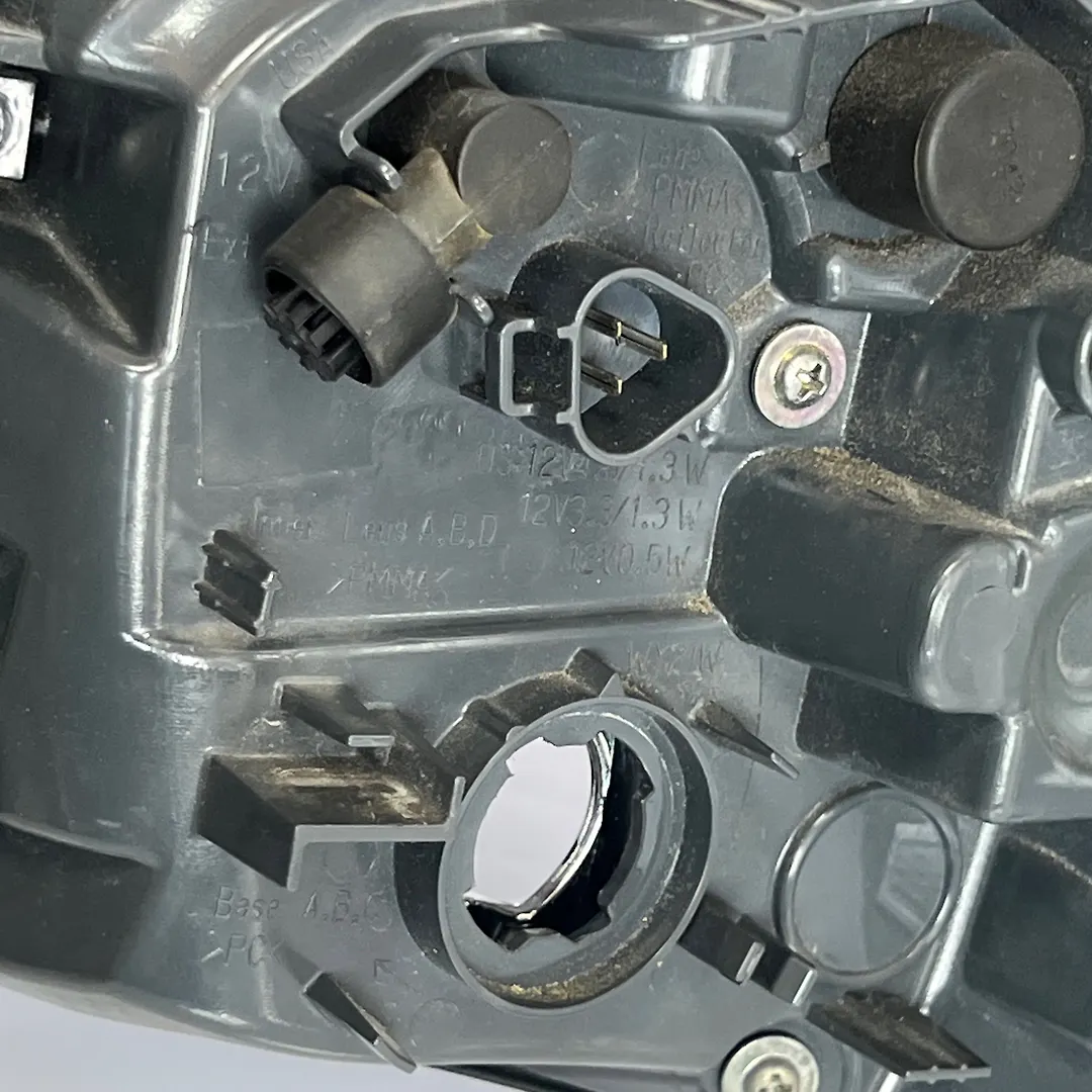Trunk Light (LH) - 2018 Toyota Highlander SE