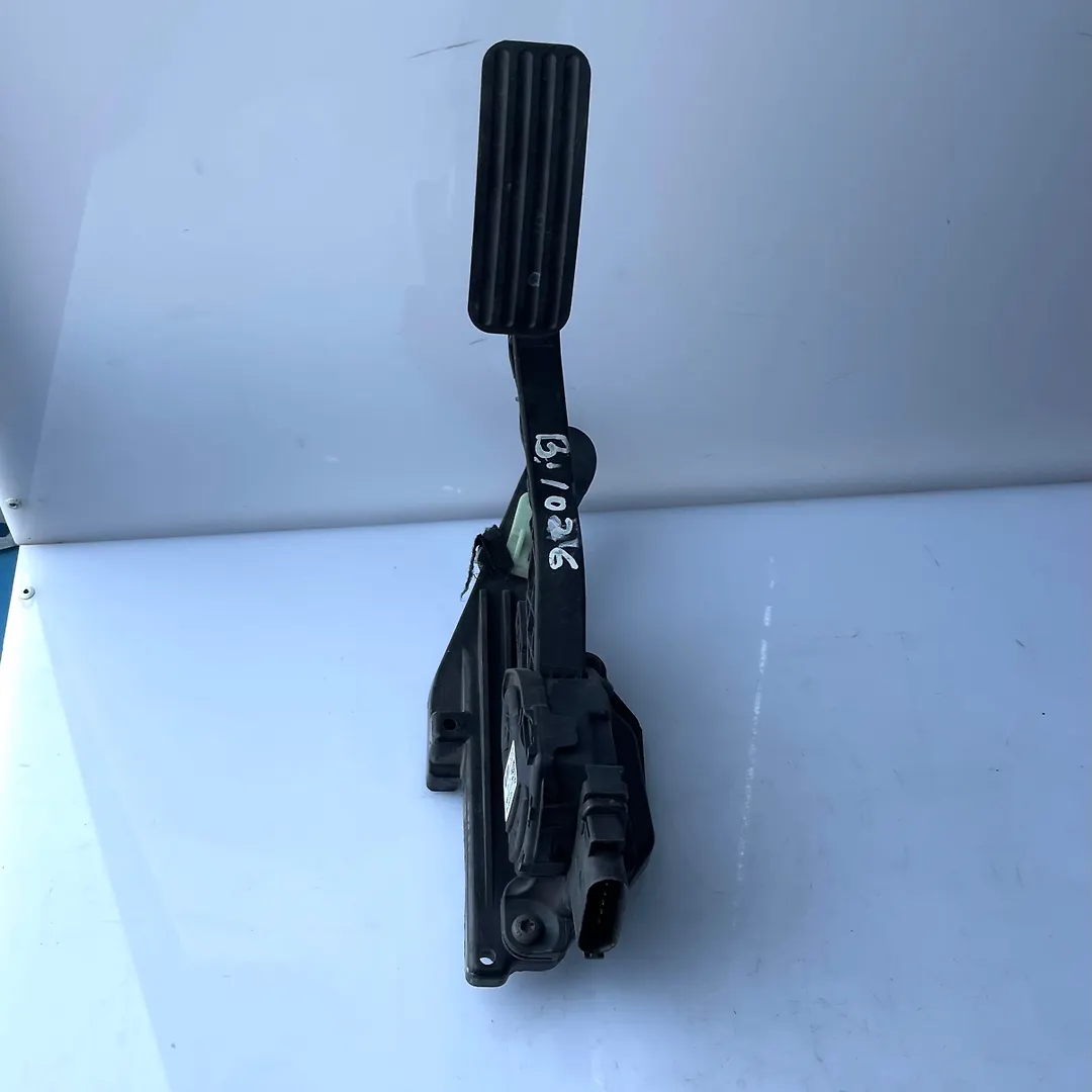 Accelerator pedal - 2014 Jaguar XJL