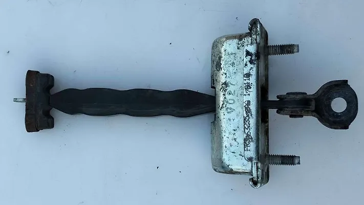 Door Stopper Jam Hinge  - 2017 Ford Mustang