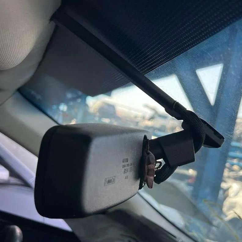 Rear view mirror - 2017 Ford Edge