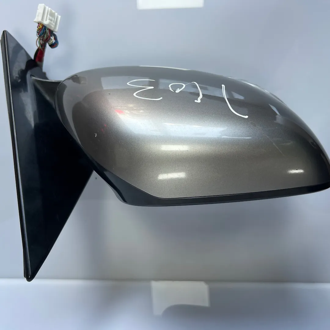 Side Mirror (RH) - 2011 Infiniti QX56 5.6i