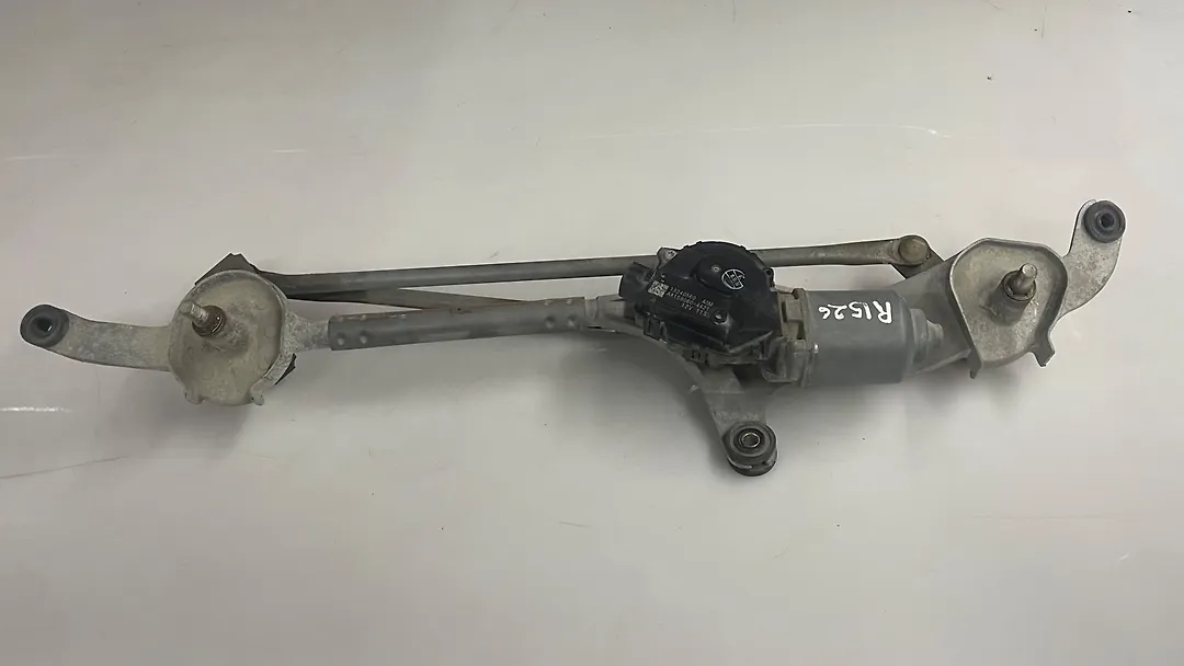 Windshield wiper motor - 2016 Chevrolet Impala LS