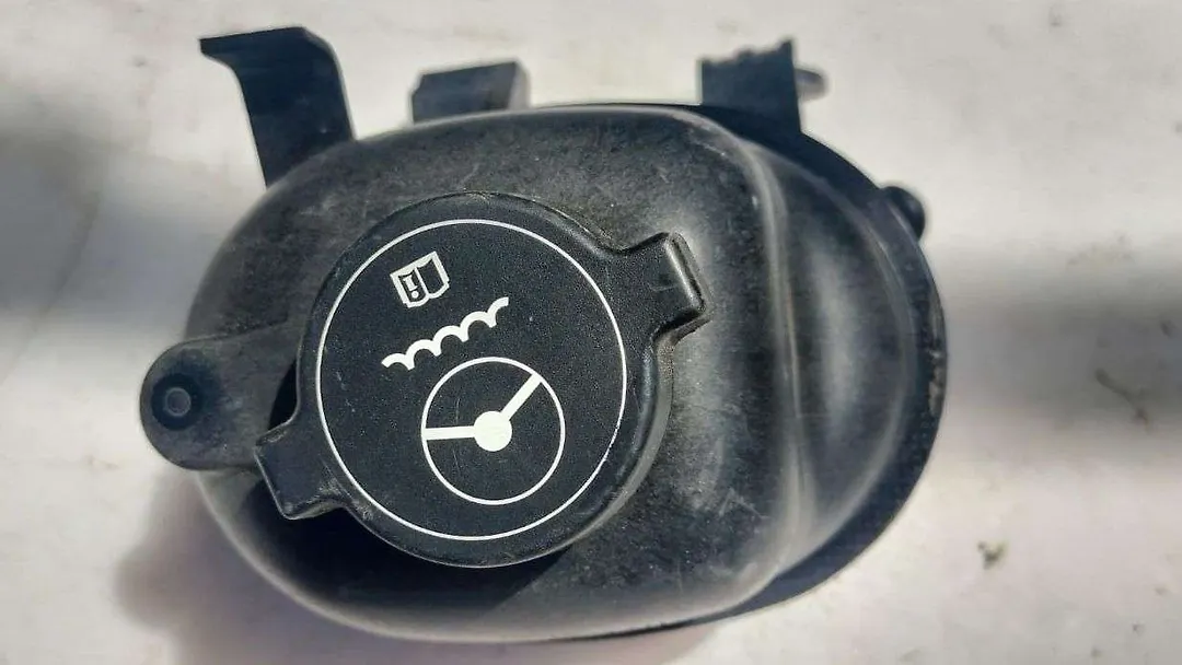 Power steering reservoir - 2013 Cadillac CTS