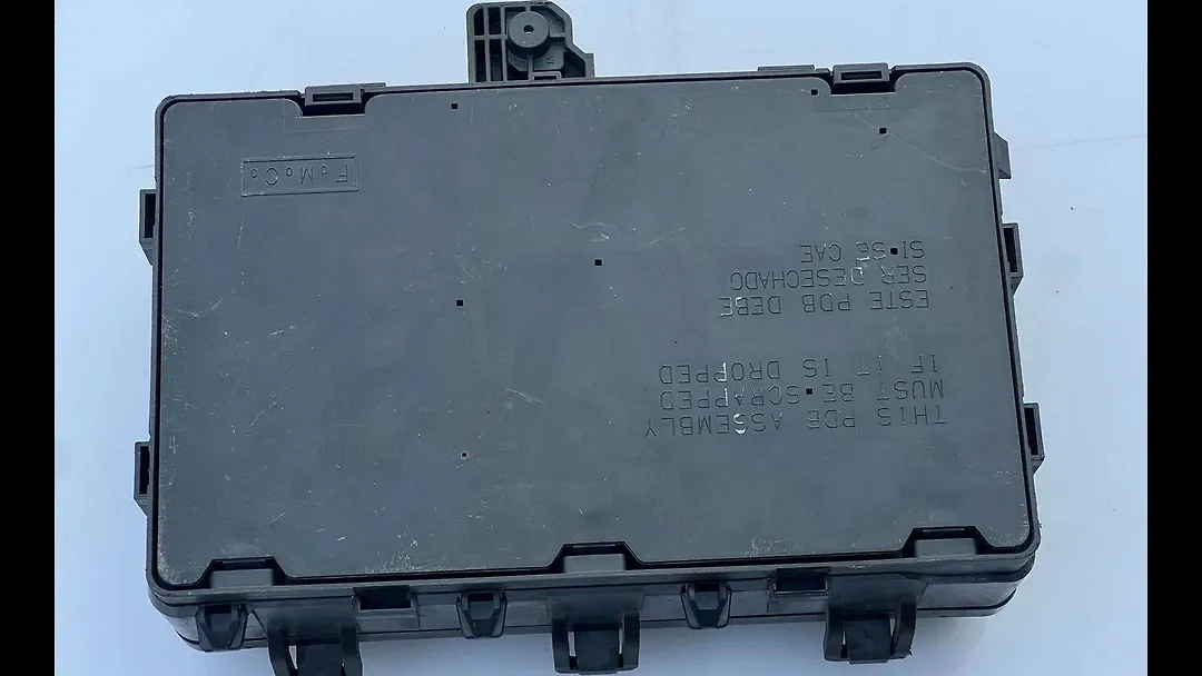 Fuse box - 2017 Lincoln MKX