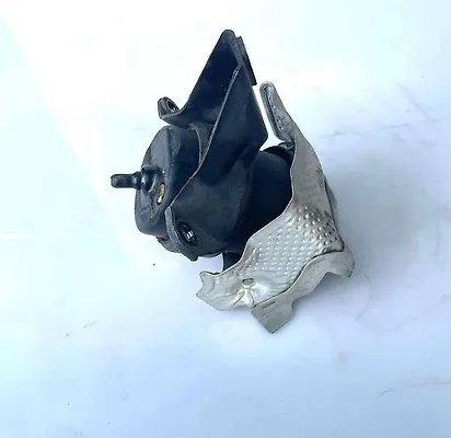 Engine mounts - 2015 Chevrolet Suburban LT