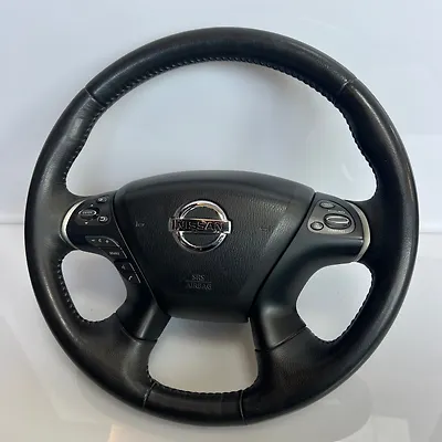 Steering wheel - 2013 Nissan Pathfinder