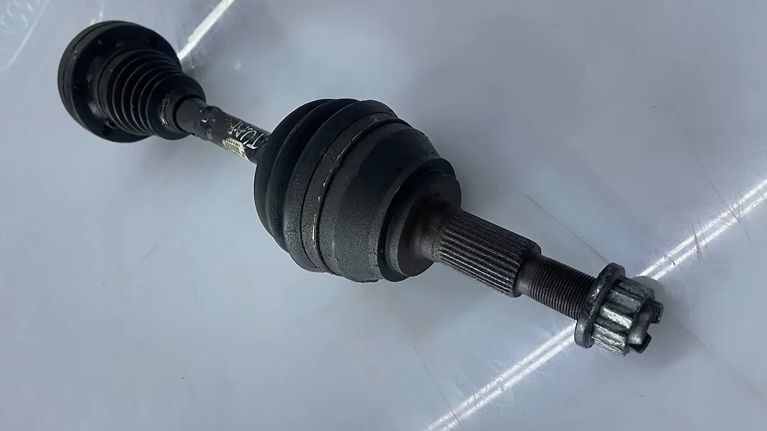 Axle(LHF) - 2006 Volkswagen Touareg