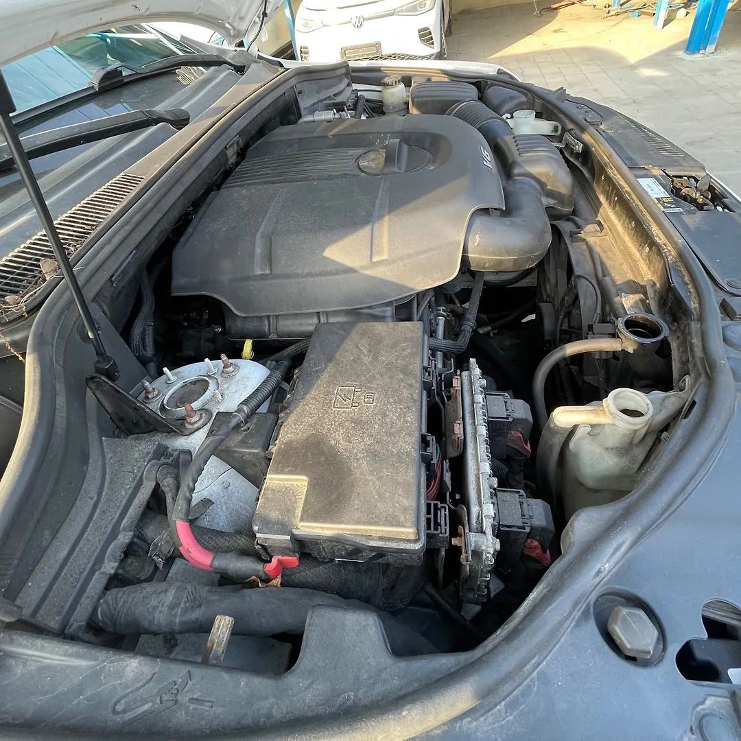 Engine  - 2015 Jeep Grand Cherokee LAREDO