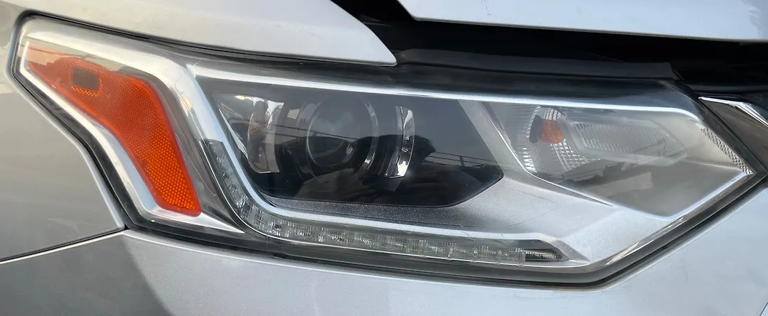 Headlight (RH) - 2021 Chevrolet Traverse