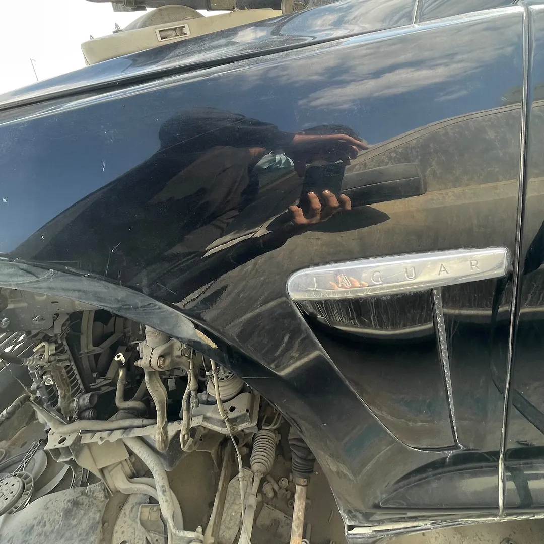Fender (LHF) - 2010 Jaguar XF