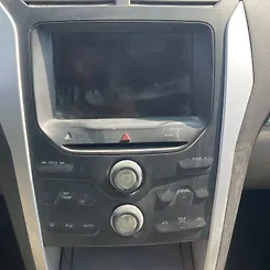 Info-gps-tv screen - 2013 Ford Explorer XLT