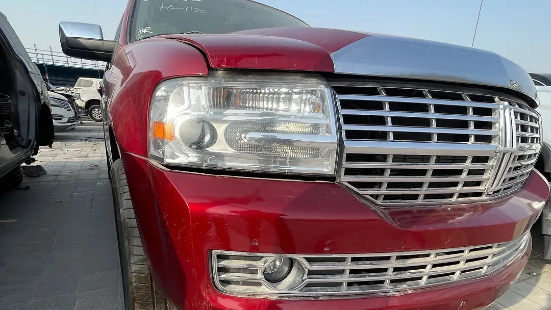 Headlight (RH) - 2014 Lincoln Navigator