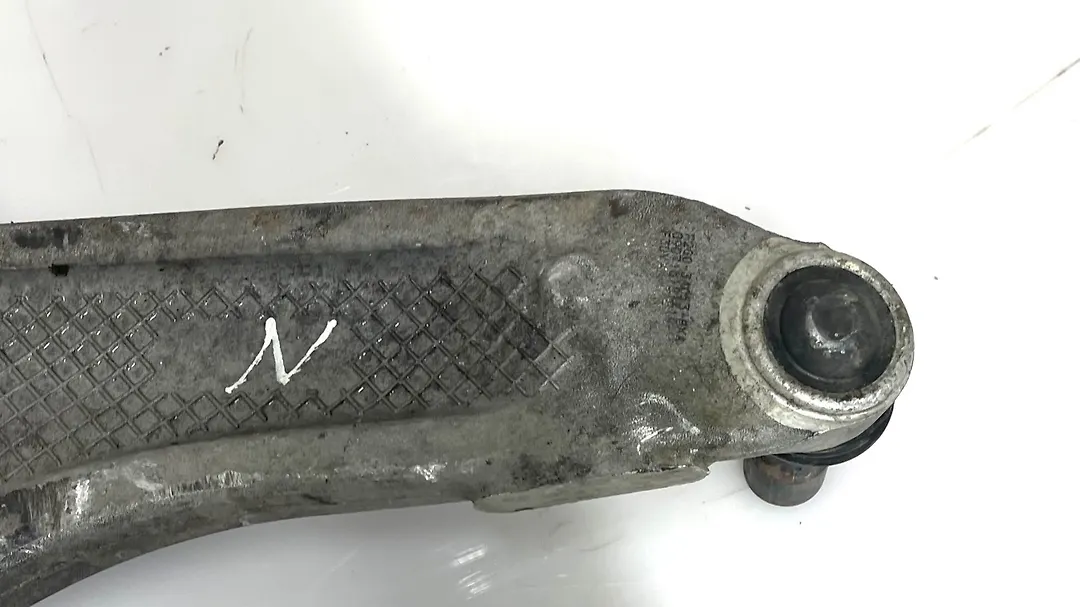 Lower arm (LH) - 2019 Lincoln Nautilus Reserve