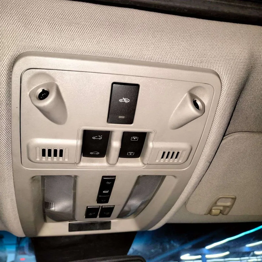 Overhead Console - 2011 Cadillac SRX