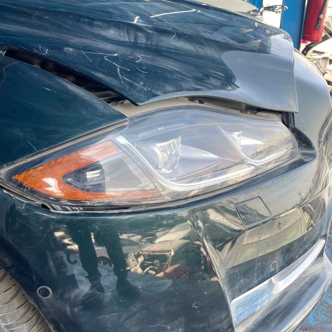 Headlight (RH) - 2019 Jaguar XJ