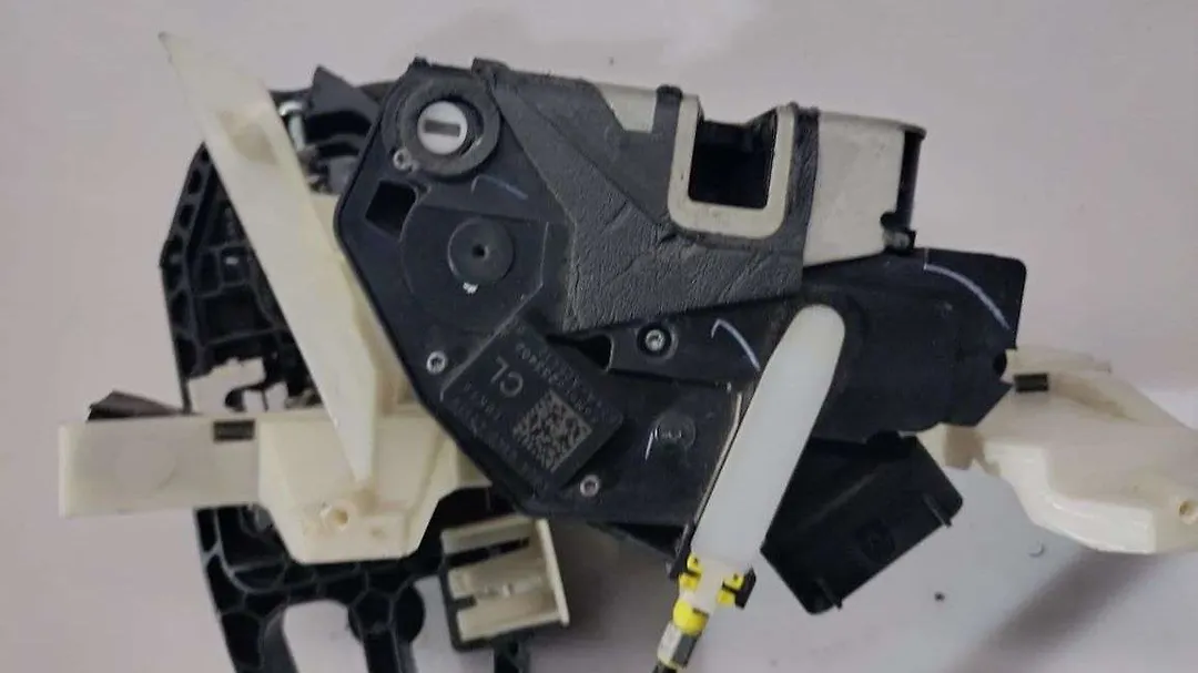 Door Lock(RHB) - 2017 Ford Edge