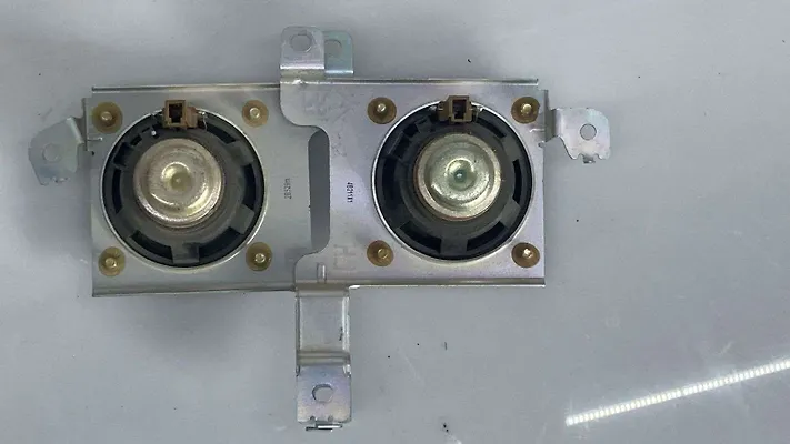 Speaker - 2011 Nissan Patrol