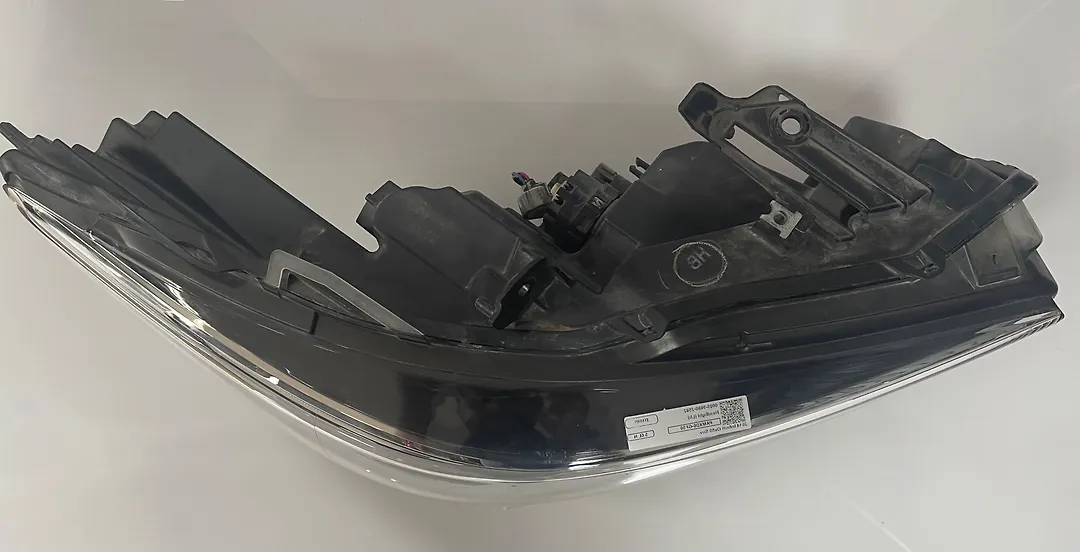 Headlight (RH) - 2014 Infiniti QX80 SUV