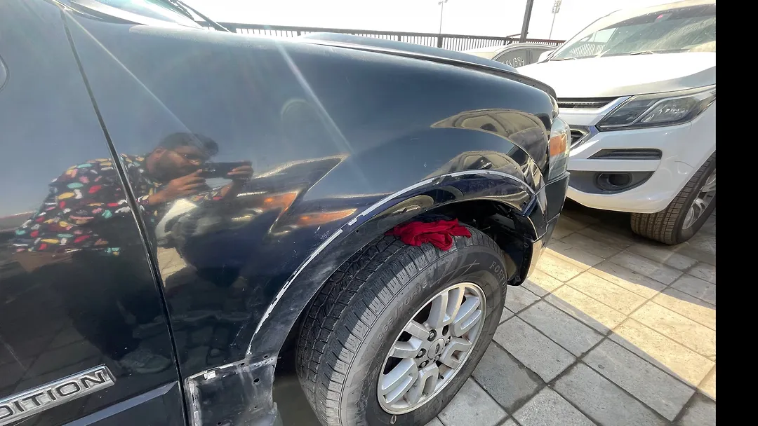 Fender (RHF) - 2008 Ford Expedition XLT
