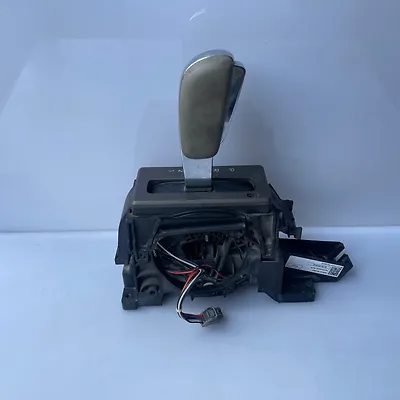 Transmission shift - 2013 Lincoln Navigator