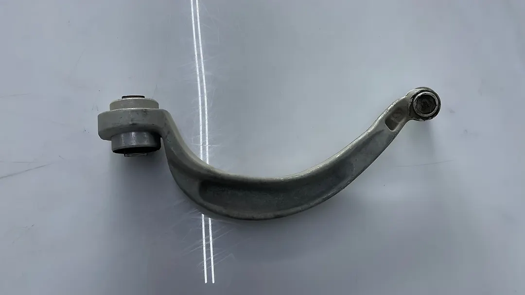 Lower Arm(LHF) - 2009 Audi A5