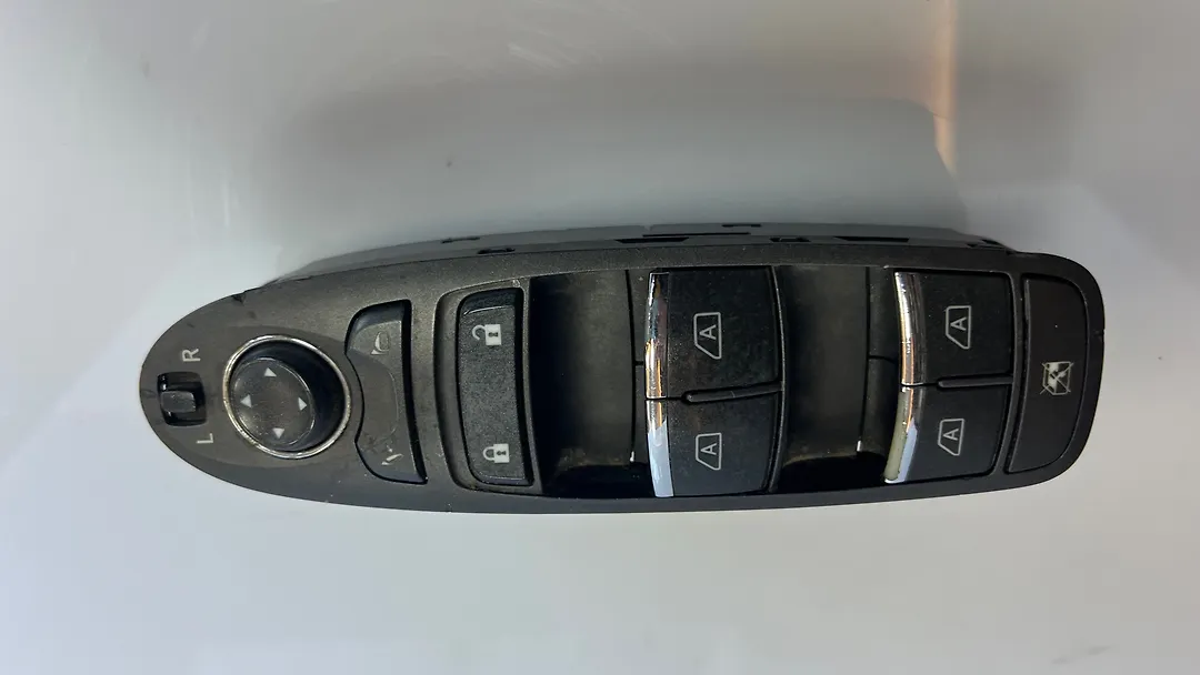 Front door switch - 2013 Infiniti QX56